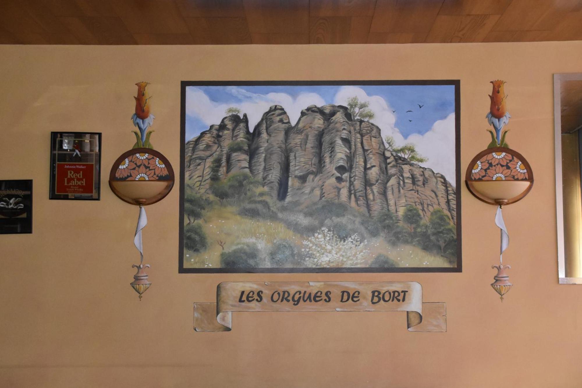 Hotel Le Rider Bort-les-Orgues Exterior foto