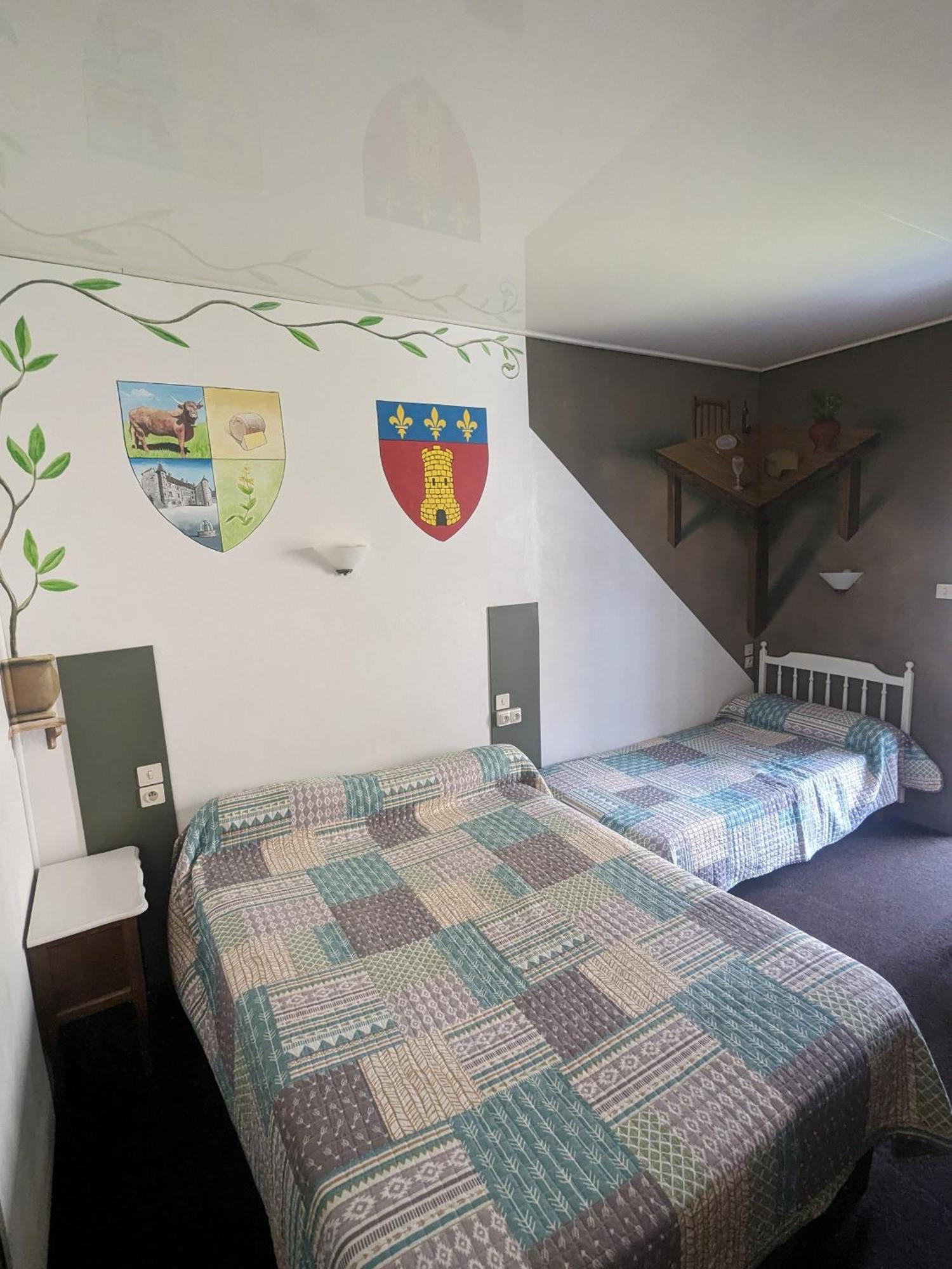 Hotel Le Rider Bort-les-Orgues Exterior foto