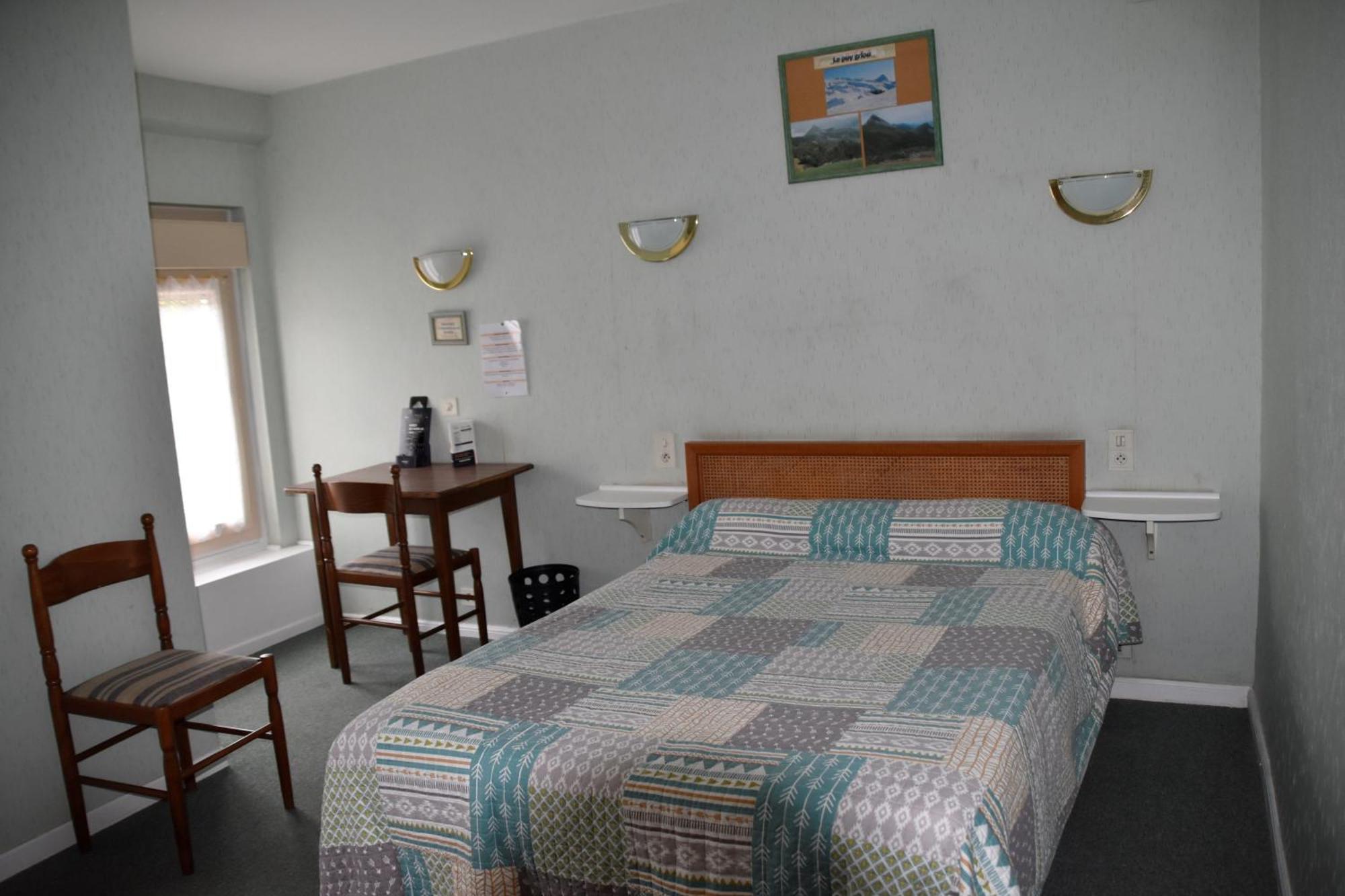 Hotel Le Rider Bort-les-Orgues Exterior foto