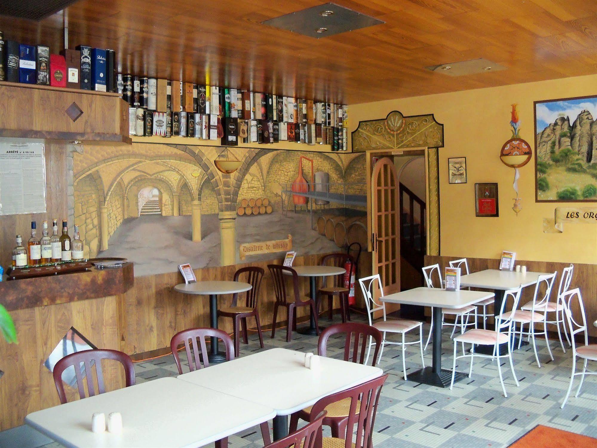 Hotel Le Rider Bort-les-Orgues Exterior foto